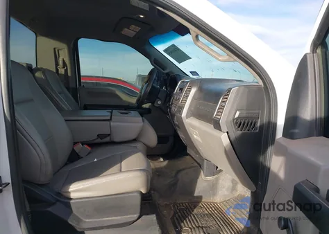 2018 Ford F-250 Xl z USA, uszkodzony, nr VIN 1FDBF2B68JEC12391